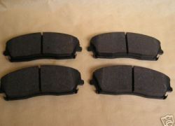 Brzdové destičky přední náprava Chrysler 300C