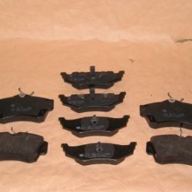 Brzdové destičky přední + zadní Chrysler PT Cruiser