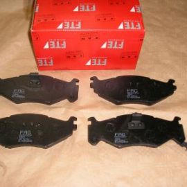 brzdové destičky přední Chrysler Voyager od rv 91-95