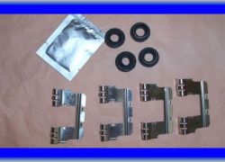 Sada příslušenství na brzdové destičky přední Chrysler 300C