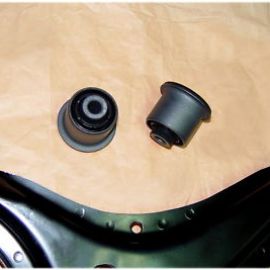 2x silentblok ramena uložení nápravy přední Audi 80 8C, B4 od roku výroby: 91-96