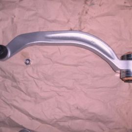 Rameno pravé spodní přední Audi A6 Allroad