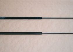 2x tlumiče vyklopových dveří Audi A6 Avant od 06.1994