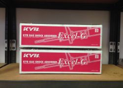 2x tlumiče přední Alfa Romeo 147-156