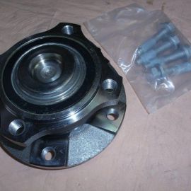 Ložisko kola přední s nábojem BMW E60