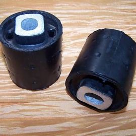 2x silentblok zadný BMW E34 + E32