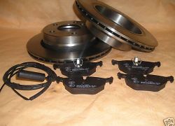 Brzdové kotouče + destičky zadní BMW E46