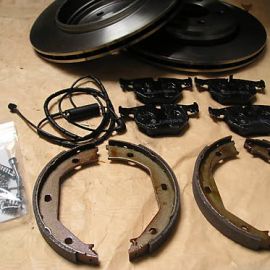 Brzdná sada komplet zadní náprava BMW E46 jen 330er a 4WD