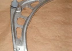 Rameno přední pravé BMW E46
