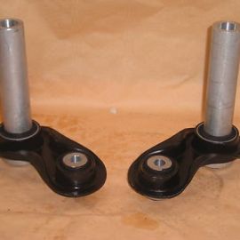 2x rameno zadní příčné BMW E39, E38