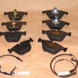 BMW E65 + E66 2 sady brzdové platničky740d, 745i, 760i 730d