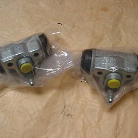 2x brzdový váleček BMW E36