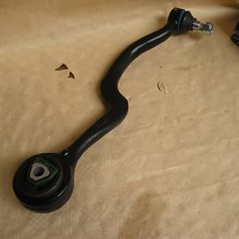Rameno horní přední zesílené BMW E31 + E32