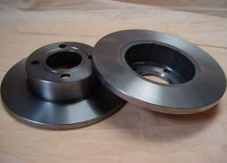 Brzdové kotouče přední plné Audi 80 8C, B4 od rv : 91-96