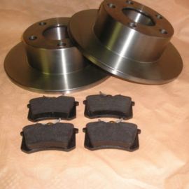 Brzdové kotúče + platničky zadné Audi A4