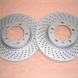 2x brzdové kotúče predné dierované Porsche 911 od r.v. 09.1997