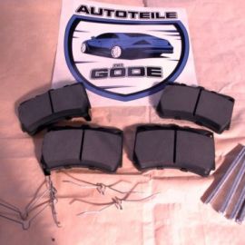 Brzdové platničky predné vrátane príslušenstva Mazda 323 Typ BA+ BG + 121