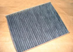 Peľový filter s aktívnym uhlím Audi Q7 od r.v. 03.2006