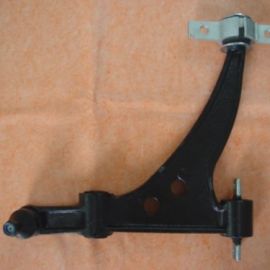 Rameno pravé spodné predné Alfa Romeo 166