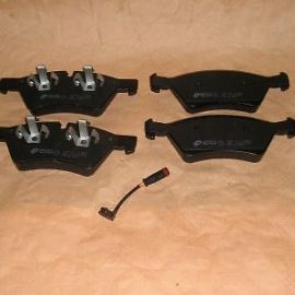 Brzdové platničky predné Mercedes ML W164 + X164 +W251