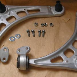 2x rameno predné zosilnené v HD prevedení BMW E46