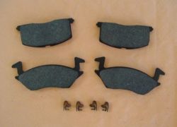 Brzdové platničky predné Toyota Starlet 1.3