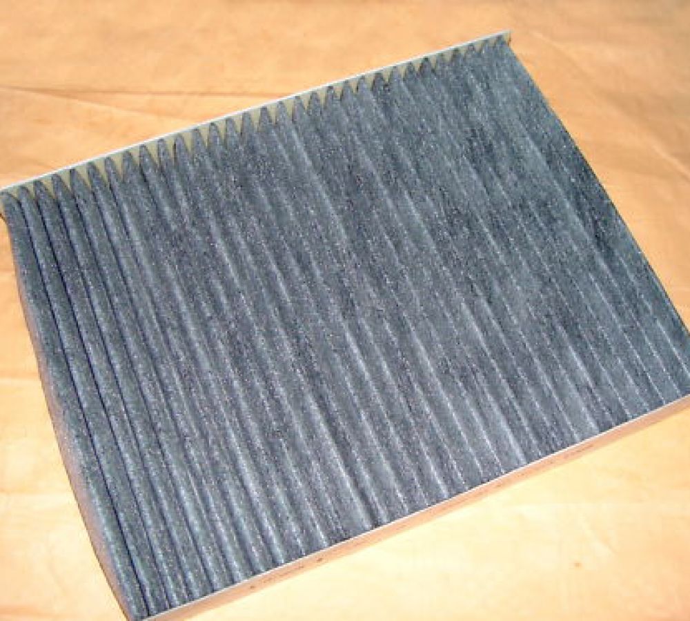 peľový filter s aktívnym uhlím Porsche Cayenne