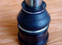 Zvislý nosný čap predná náprava Chrysler Voyager ES do r.v.95+ Le Baron