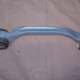 Rameno predné spodné pravé Audi A8 4E_ od 2003