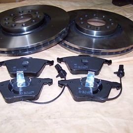 Brzdové kotúče predné 320mm + platničky predné Brembo Audi A6 Quattro