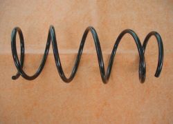 2x pružiny zadné Ford Ka od r.v. 09.1996