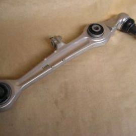 Rameno Audi VW Passat A4 A6