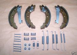 Brzdové čeľustia + sada pružín Seat Cordob 6K5 od 96 s ABS