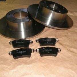 Brzdná sada zadná náprava Renault Master +Opel Movano 16 kolesá