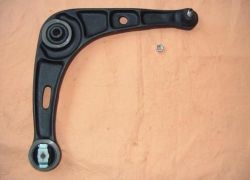 Rameno predné pravé spodné Renault Laguna od:11.1993