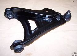 Rameno predné ľavé spodné Renault Clio I