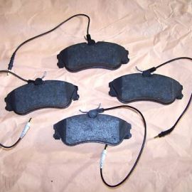 Brzdové platničky predné Peugeot 306 + Citroen Berlingo