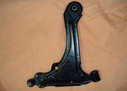 Rameno predné pravé Opel Astra F
