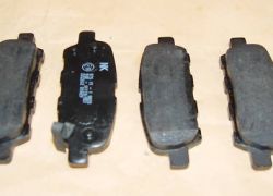 Brzdové platničky zadná náprava Nissan Murano 3,5Li 4x4 ab od: 03.05