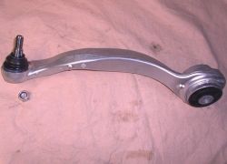 Rameno pravé horné predná náprava Mercedes W212 / S212