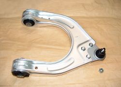 Rameno predná náprava horné Mercedes W211 S211