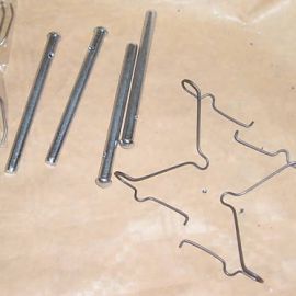 Súprava náhradných dielov pre brzdy predná náprava Mazda 323 Typ BA+ BG