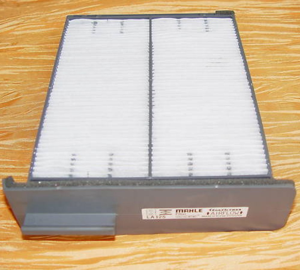 Peľový filter Mazda Premacy + 323 BJ od r.v.: 98