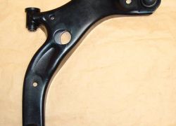 Rameno predné ľavé Mazda Premacy CP od roku výroby : 99