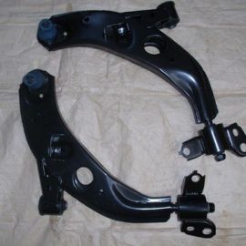 2x rameno predná náprava Mazda Xedos 6