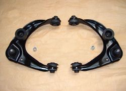 2x rameno predné horné Mazda 6 od r.v. :06.02