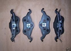 Brzdové platničky predná náprava všetky Ford Focus od roku výroby : 98-04