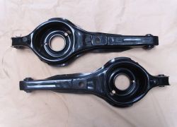 2x rameno zadná náprava Ford Focus od: 98-2004