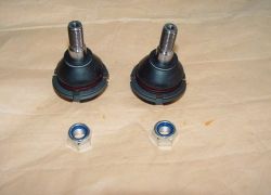 2x zvislý nosný čap predná náprava Citroen BX