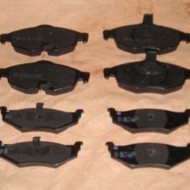 2x brzdové platničky Chrysler Sebring od r.v. 04.01